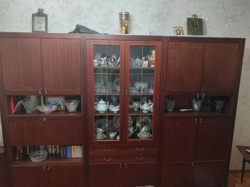 Продам стенку производство Югославия