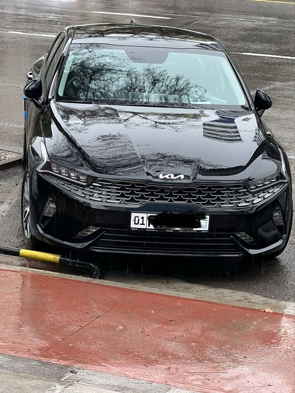 Kia K5 Style сотилади