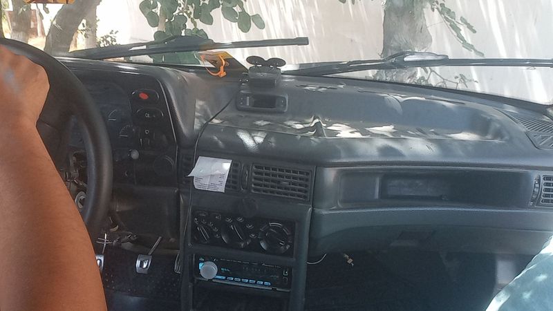 Срочно сотилади вариятга бор факат самаркада 1 200 чикади викупга Срочно сотилади вариятга бор факат самаркада 1 200 чикади викупга