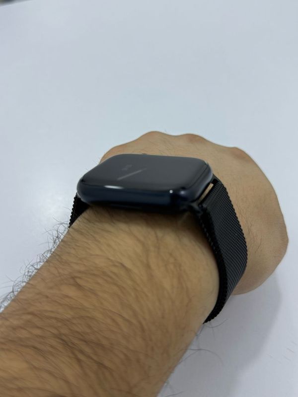 Срочно Продаётся Apple Watch 8 45mm Black 98% Срочно Продаётся Apple Watch 8 45mm Black 98%