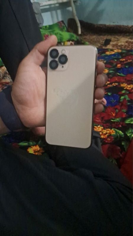 Iphone 11 pro 256 yomkisti 100 abmen Iphone 11 pro 256 yomkisti 100 abmen