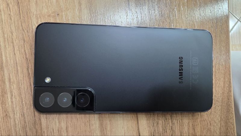 Продается Samsung S22+ Продается Samsung S22+