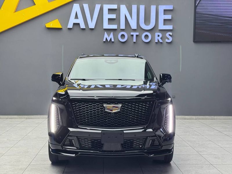 Продается Cadillac Escalade V Продается Cadillac Escalade V