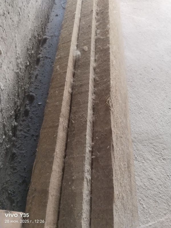 Strapila yangi yaxshi toza narsa ortib qoldi 3 dona Strapila yangi yaxshi toza narsa ortib qoldi 3 dona