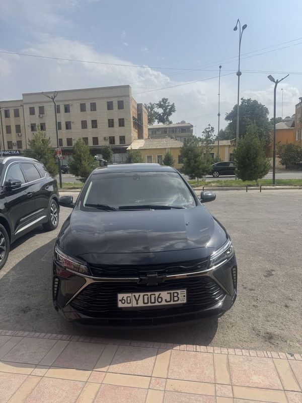 andijon shaxarda mowina monza