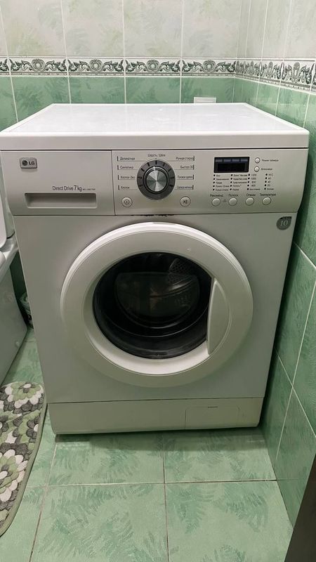 Срочно продается Стиральная машина LG оригинал 7 кг Срочно продается Стиральная машина LG оригинал 7 кг