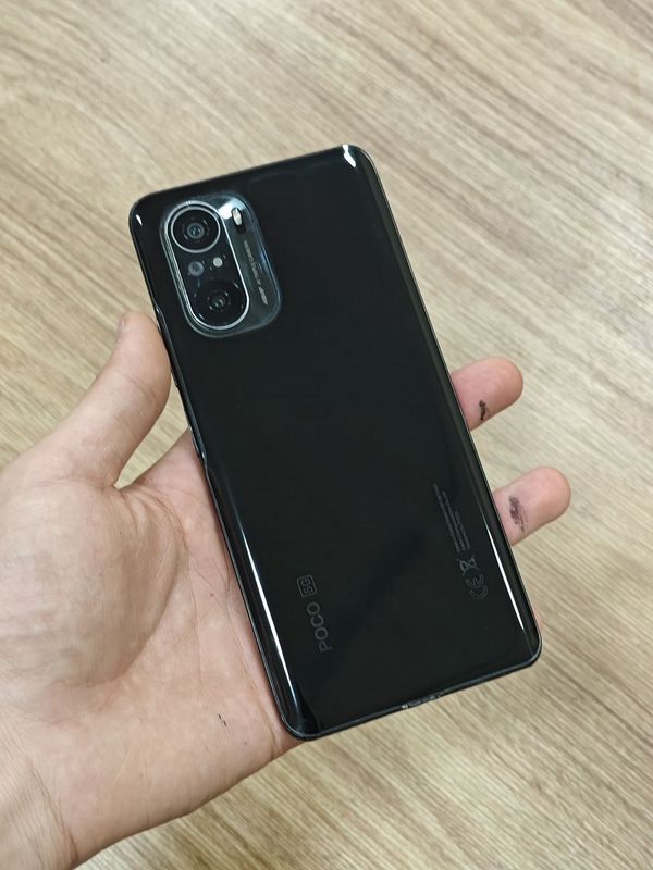 Poco F3 128Gb Black Sotlad Poco F3 128Gb Black Sotlad
