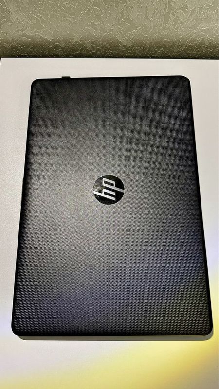Ноутбук HP 15 i3 / 4GB / 500GB HDD — для офиса и дома Ноутбук HP 15 i3 / 4GB / 500GB HDD — для офиса и дома