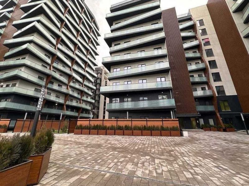 СРОЧНО Продам 3х-ком Новостройка в центре города Ц-2, Алайский СРОЧНО Продам 3х-ком Новостройка в центре города Ц-2, Алайский