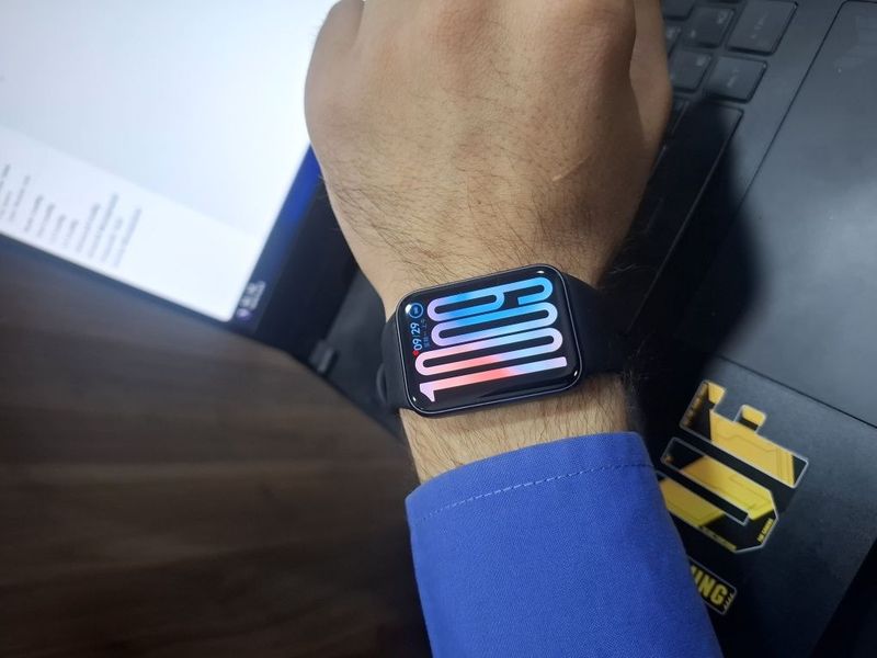 Умный браслет Xiaomi Mi Band 9 Pro, черный ремешок
