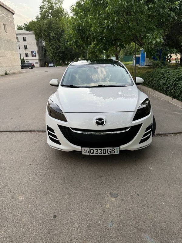 Mazda 3 full pozisyon Dubai Mazda Mazda 3 full pozisyon Dubai Mazda