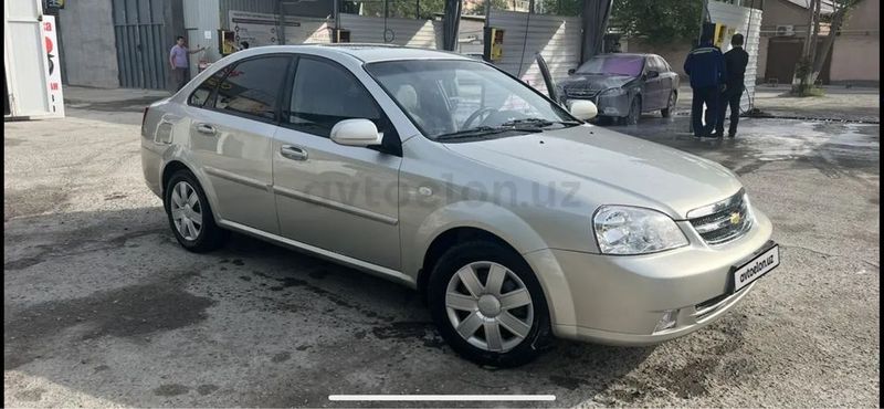 Продам Лассети 2009 г.в Продам Лассети 2009 г.в