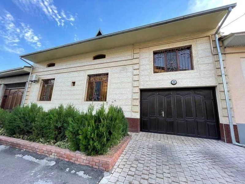 Продается дом в Юнусабадском районе Продается дом в Юнусабадском районе