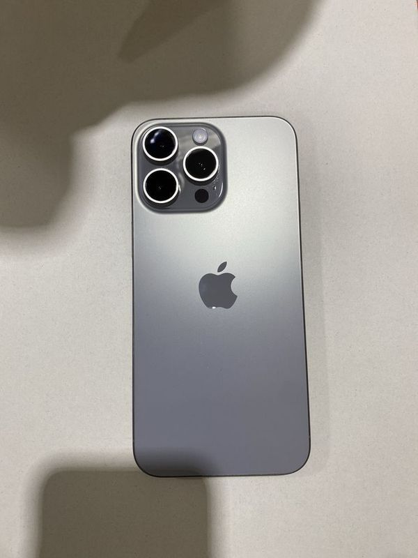 iPhone 15 Pro max srochna iPhone 15 Pro max srochna