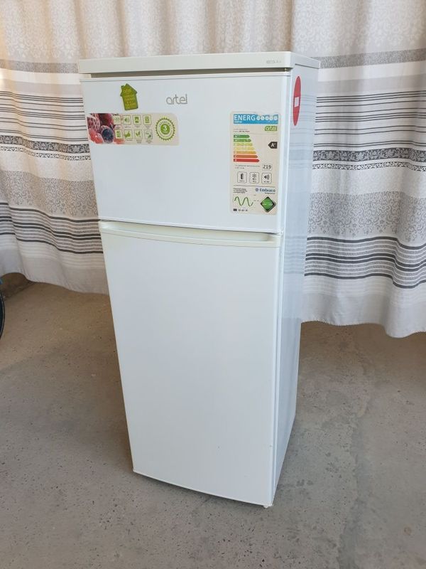 Artel holodilnik