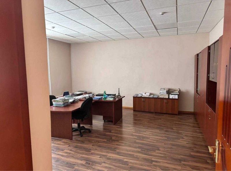 Бизнес центр На Урде Под Офис 32 м2 Бизнес центр На Урде Под Офис 32 м2