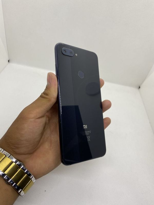 Xiomi 8 Lite sotiladi