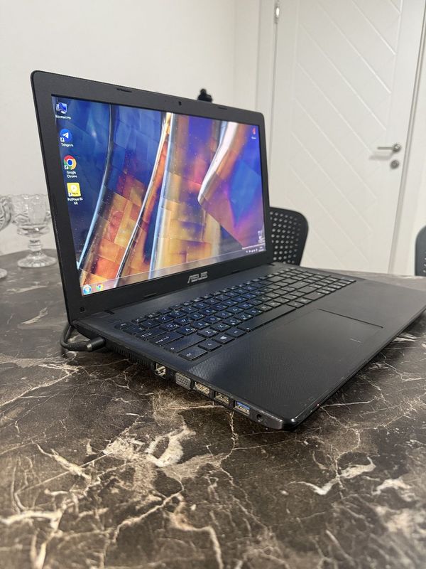 Asus X551CA В хорошем состоянии