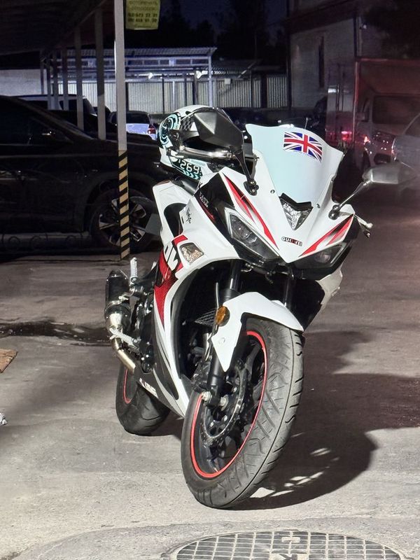 Kawasaki Ninja 400 kub 2021 yili ancha aqilli moto Kawasaki Ninja 400 kub 2021 yili ancha aqilli moto