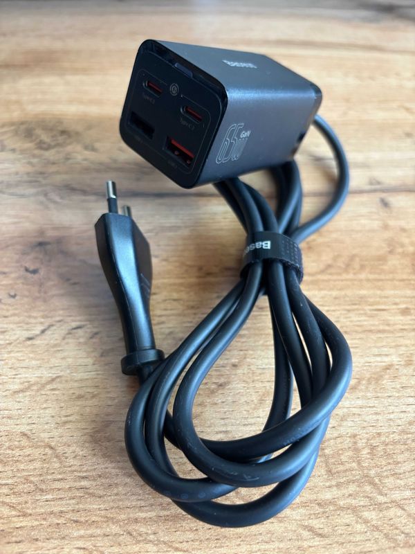 Зарядное устройство (адаптер) Baseus GaN5 Pro 65W Quick Charge Зарядное устройство (адаптер) Baseus GaN5 Pro 65W Quick Charge