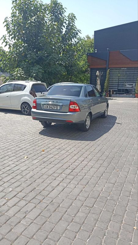 Lada Priora 1.6 Sedan Lada Priora 1.6 Sedan