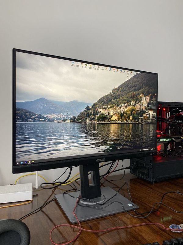 Monitor Asus pro art