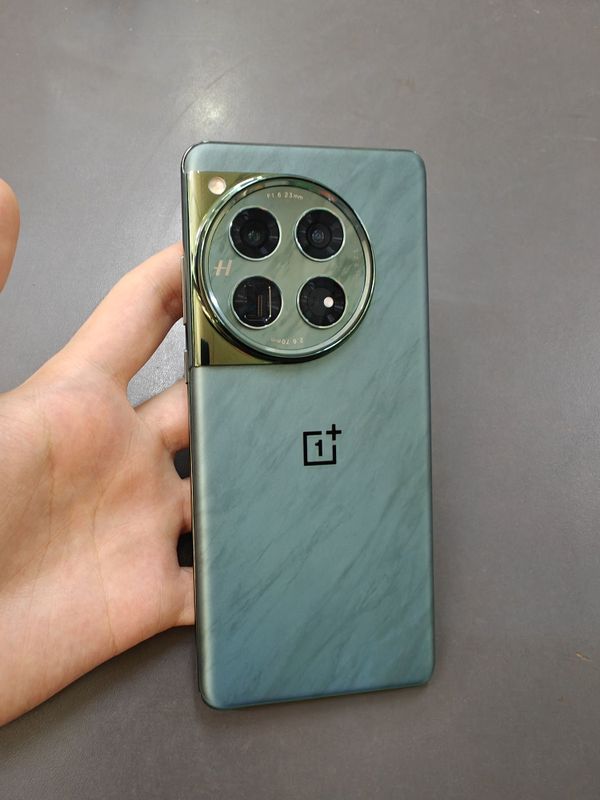 OnePlus 12 16/512
