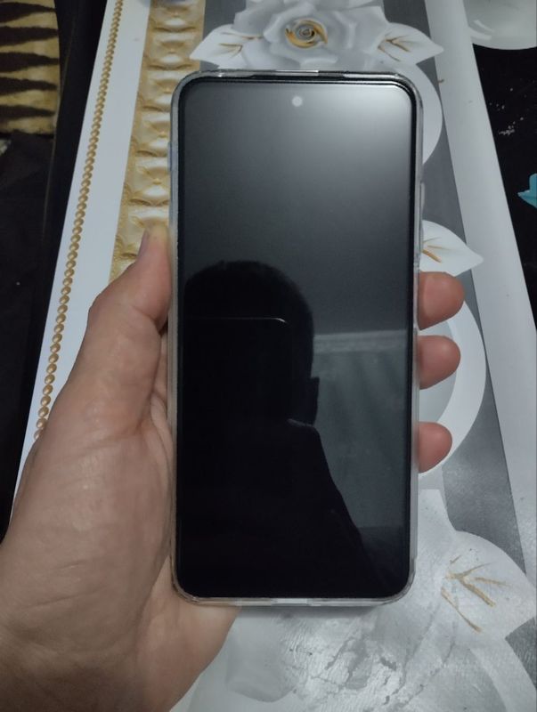 Redmi 10 2022 ideal holatda Redmi 10 2022 ideal holatda
