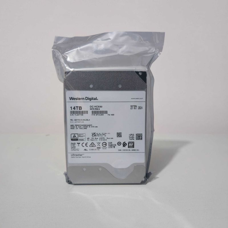 HDD WD Ultrastar 14TB (Original) HDD WD Ultrastar 14TB (Original)