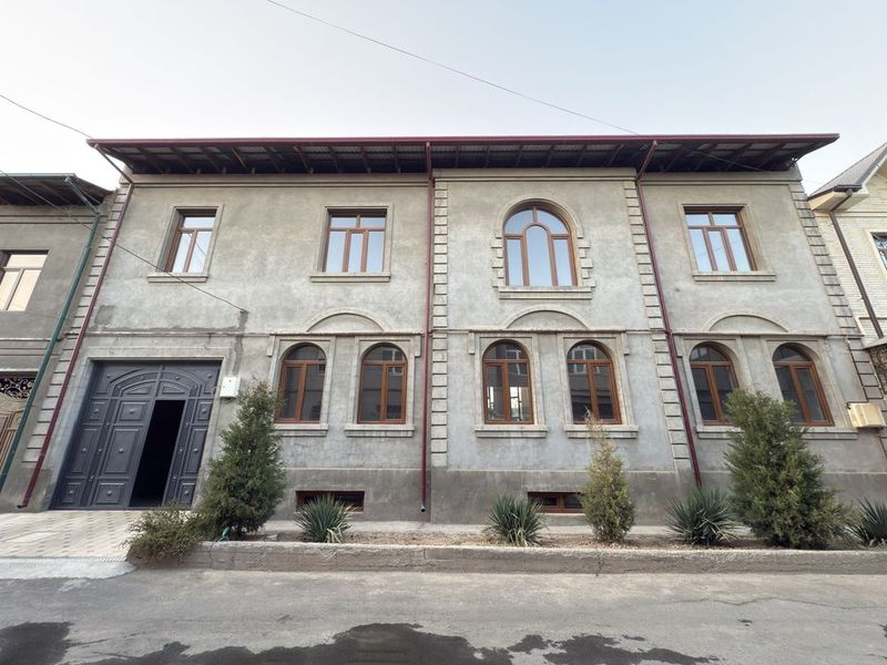 Yunus-obod tumani Xasanboyda 3 etajli uy sotiladi Yunus-obod tumani Xasanboyda 3 etajli uy sotiladi