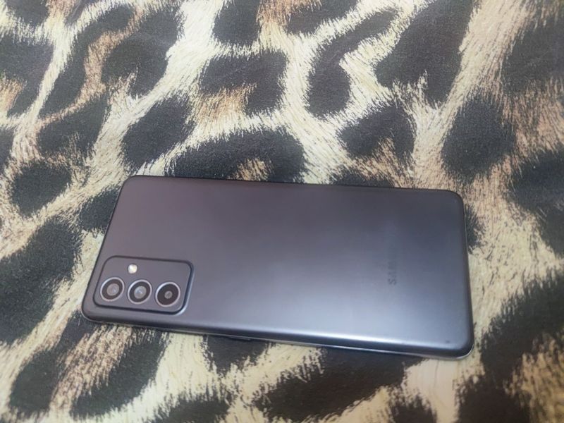 Samsung A 82 (galaxy quantum2)5g 128 gb