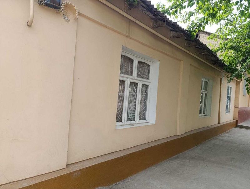 Jizzaxda uy sotiladi / Продается дом в Джизаке