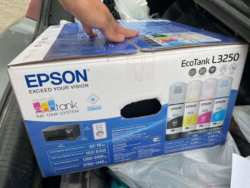 Принтер EPSON , срочно Принтер EPSON , срочно