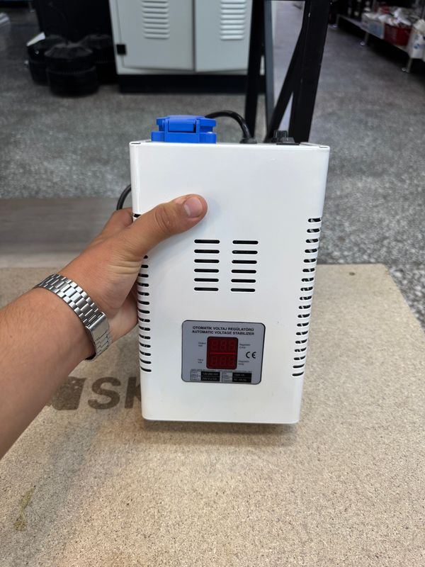 Stabilizator/ стабилизатор 1Faz 1Kva (Setinkaya) Stabilizator/ стабилизатор 1Faz 1Kva (Setinkaya)