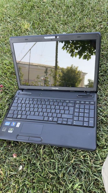 Toshiba C660-1P4 Toshiba C660-1P4