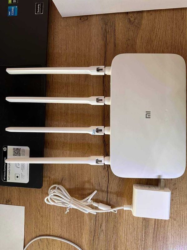 Wi-Fi роутер Xiaomi Mi Wi-Fi Router 4A