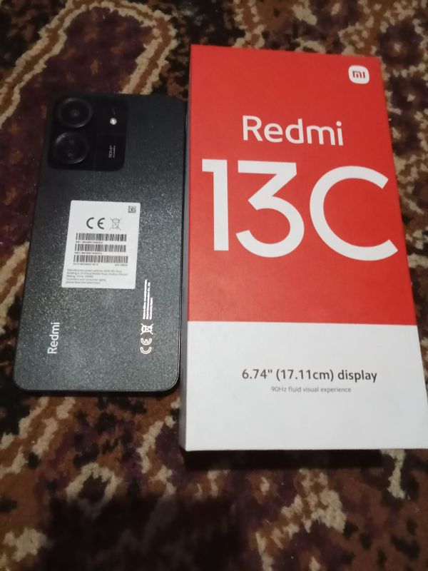 Redmi 13c 8+4/256gb sotiladi