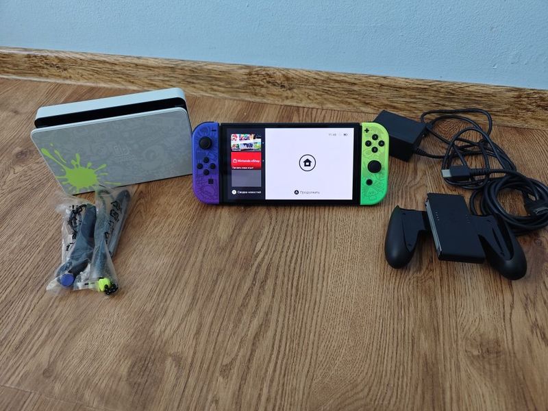 Идеал Nintendo Switch Oled 512GB Splatoon Edition Идеал Nintendo Switch Oled 512GB Splatoon Edition