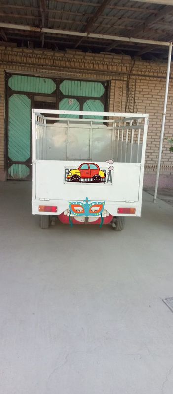 Damas labo sotiladi Damas labo sotiladi
