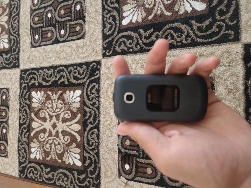 Samsung sotiladi Samsung sotiladi