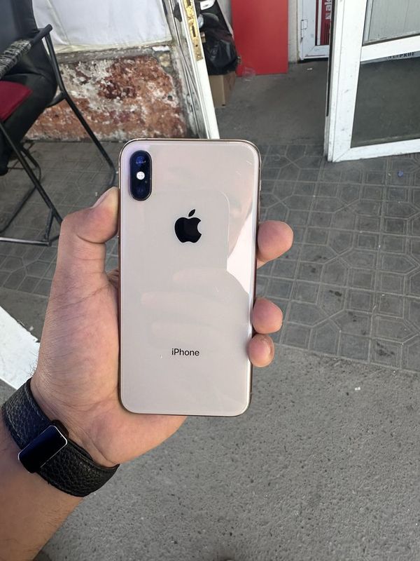 Xs 64 gb goold xolat yaxshi Xs 64 gb goold xolat yaxshi