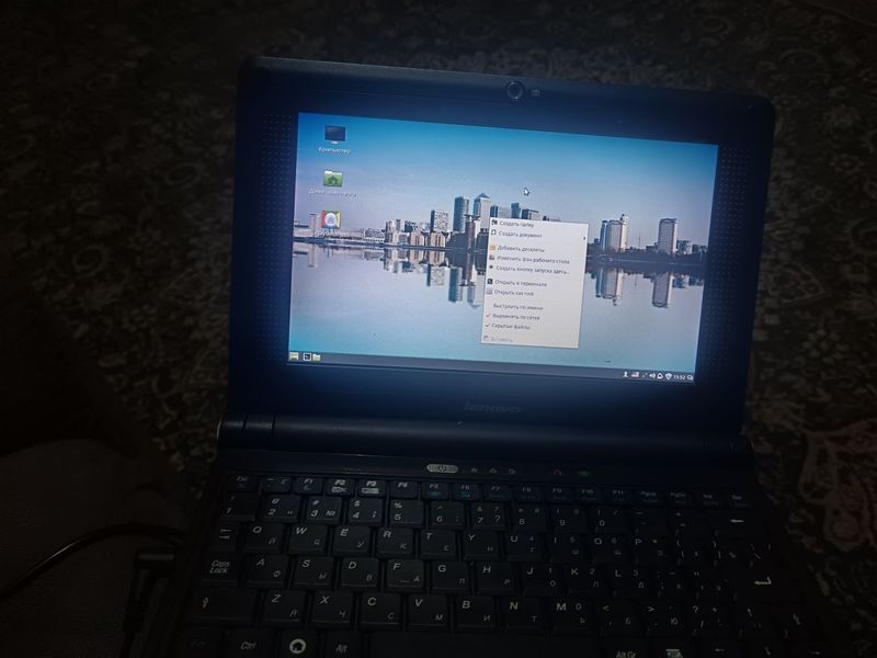 lenovo netbook sotiladi holati yaxshi