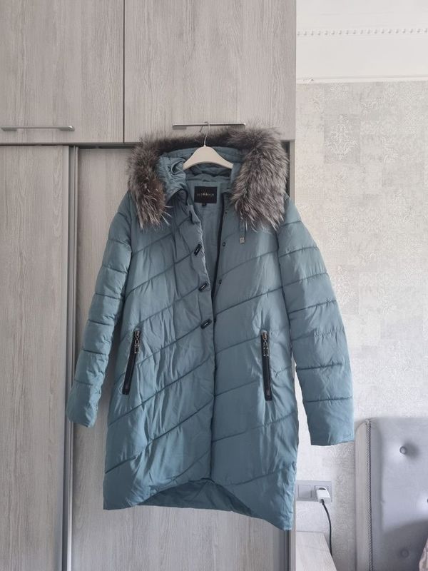 Продаю удлинённую куртку