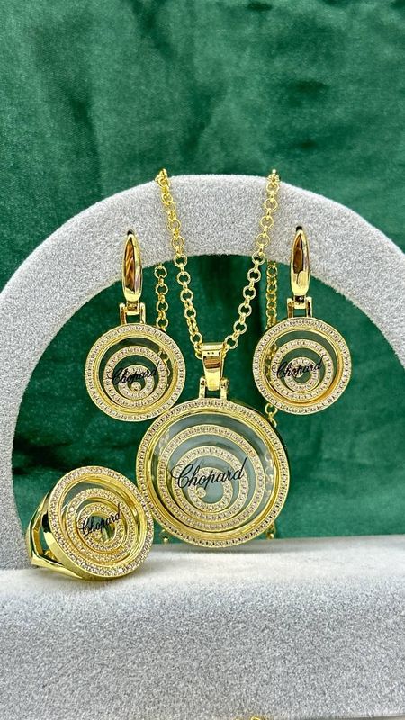 Kamplekt Chopard😍 Kamplekt Chopard😍