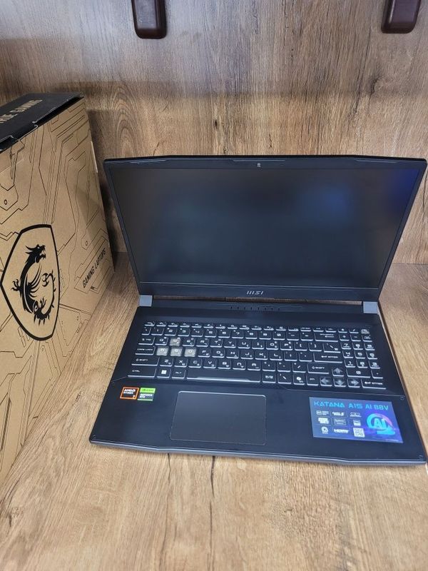 MSI Sword Katana GF66 A AI B8VF MSI Sword Katana GF66 A AI B8VF