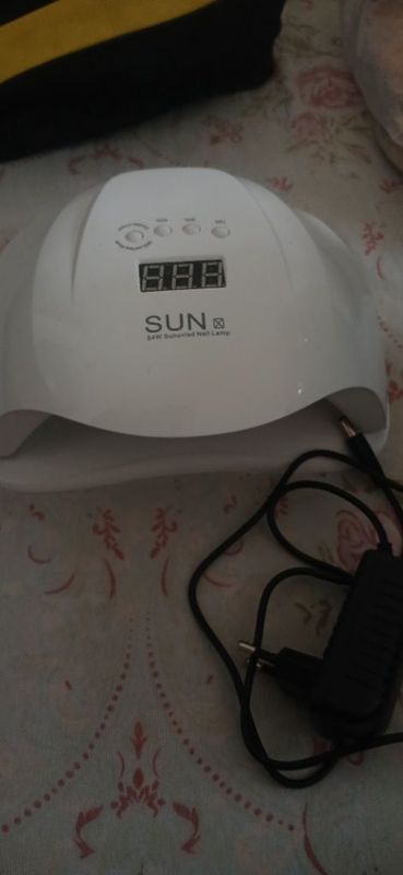 Manikyur lampa 100-240V 50/60 Hz