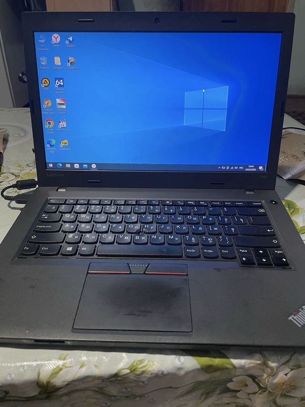 Notebook Lenovo Thinkpad srochna sotiladi Notebook Lenovo Thinkpad srochna sotiladi