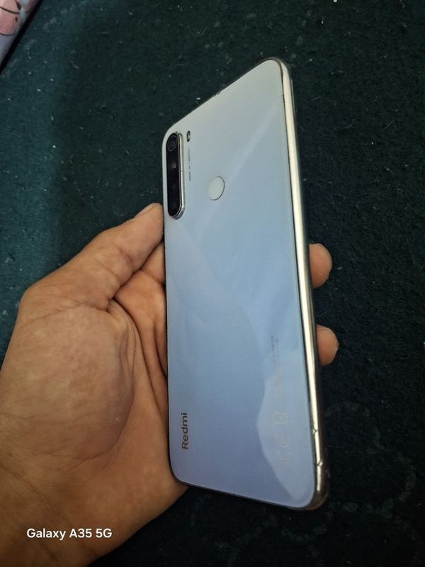 Redmi note 8 4./64gb