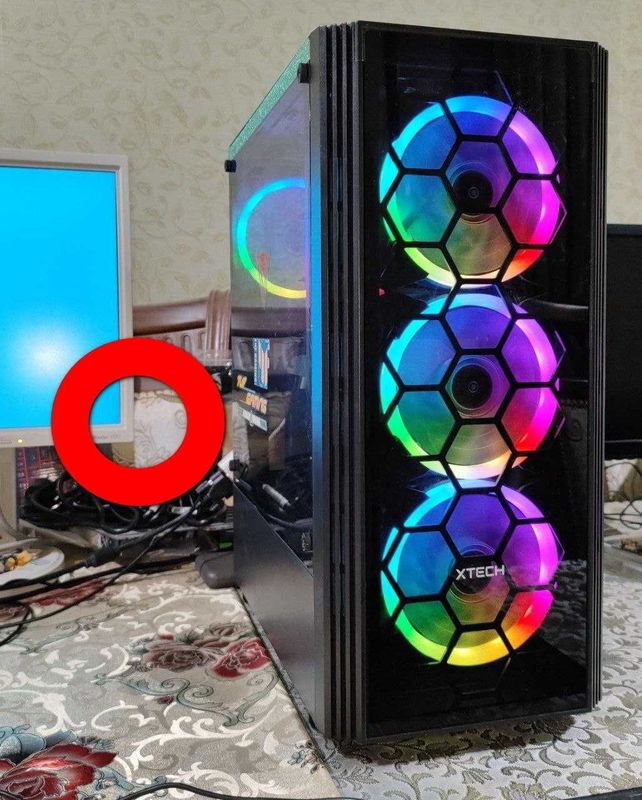 Срочно продам игровой компьютер Core i5 9400 GTX 960 SSD 1tb Срочно продам игровой компьютер Core i5 9400 GTX 960 SSD 1tb