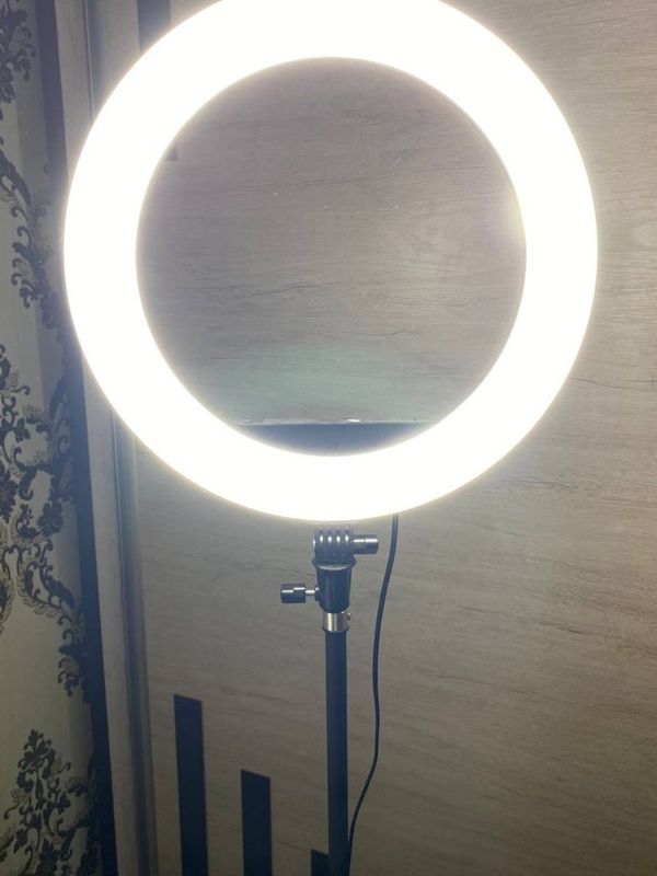 Lampa sotilvotti pachti yengi kop ishlatilinmagan 650minga bervoriladi Lampa sotilvotti pachti yengi kop ishlatilinmagan 650minga bervoriladi